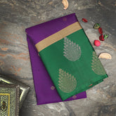Egg plant Violet Kanjivaram Saree with Dark Green Border| SILK MARK CERTIFIED - MIRASILKS Egg plant Violet Kanjivaram Saree with Dark Green Border| SILK MARK CERTIFIED